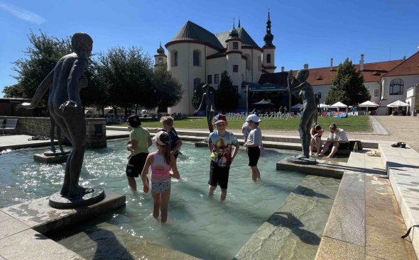 TŘÍDNÍ VÝLETÍKY – Žlutá třída v Litomyšli.